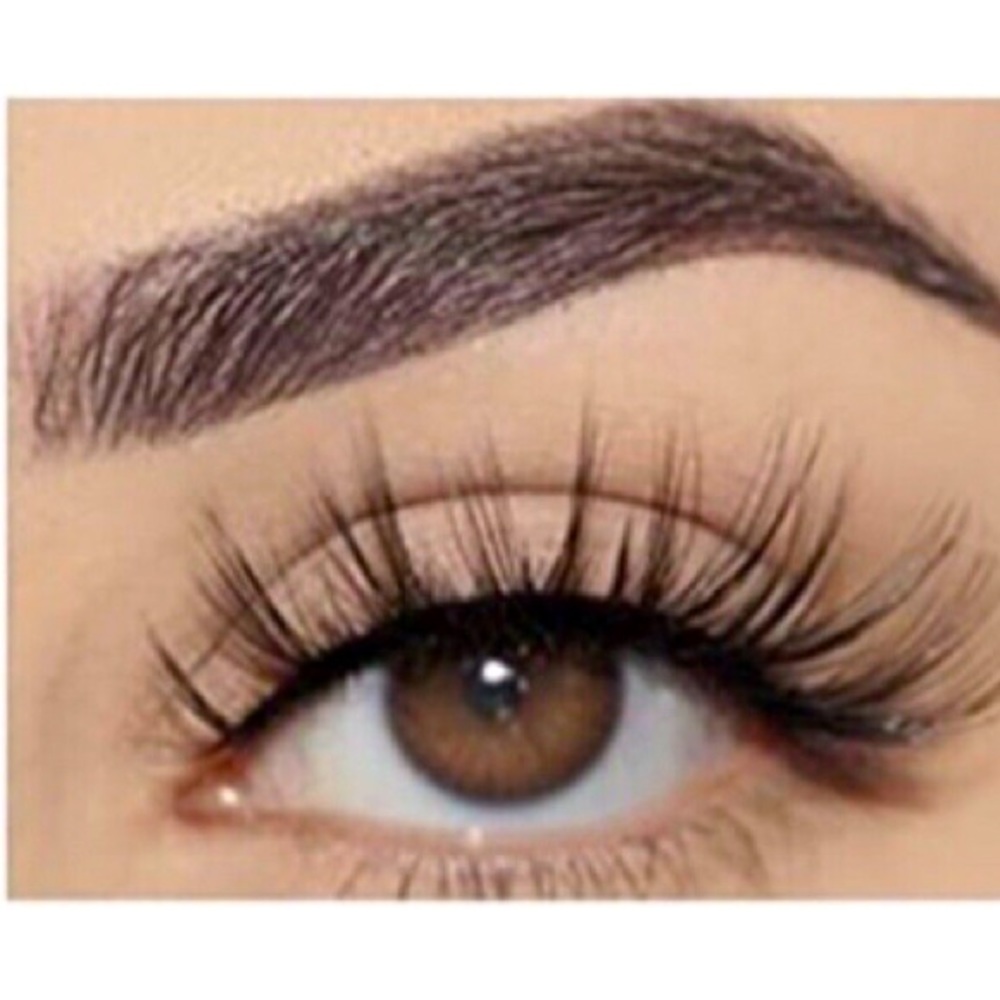 A4 Cruelty Free Faux Mink 3D Light-weight False Volume Eyelashes